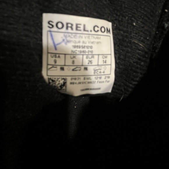VGUC Sorel boots - Picture 2 of 5